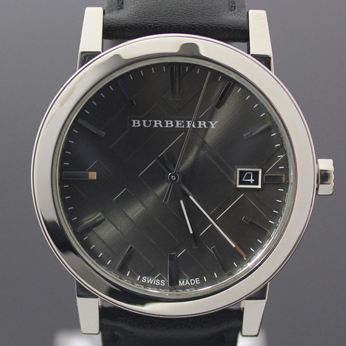 [BURBERRY] BU9030 멘즈 블랙 가죽 밴드 쿼츠 시계